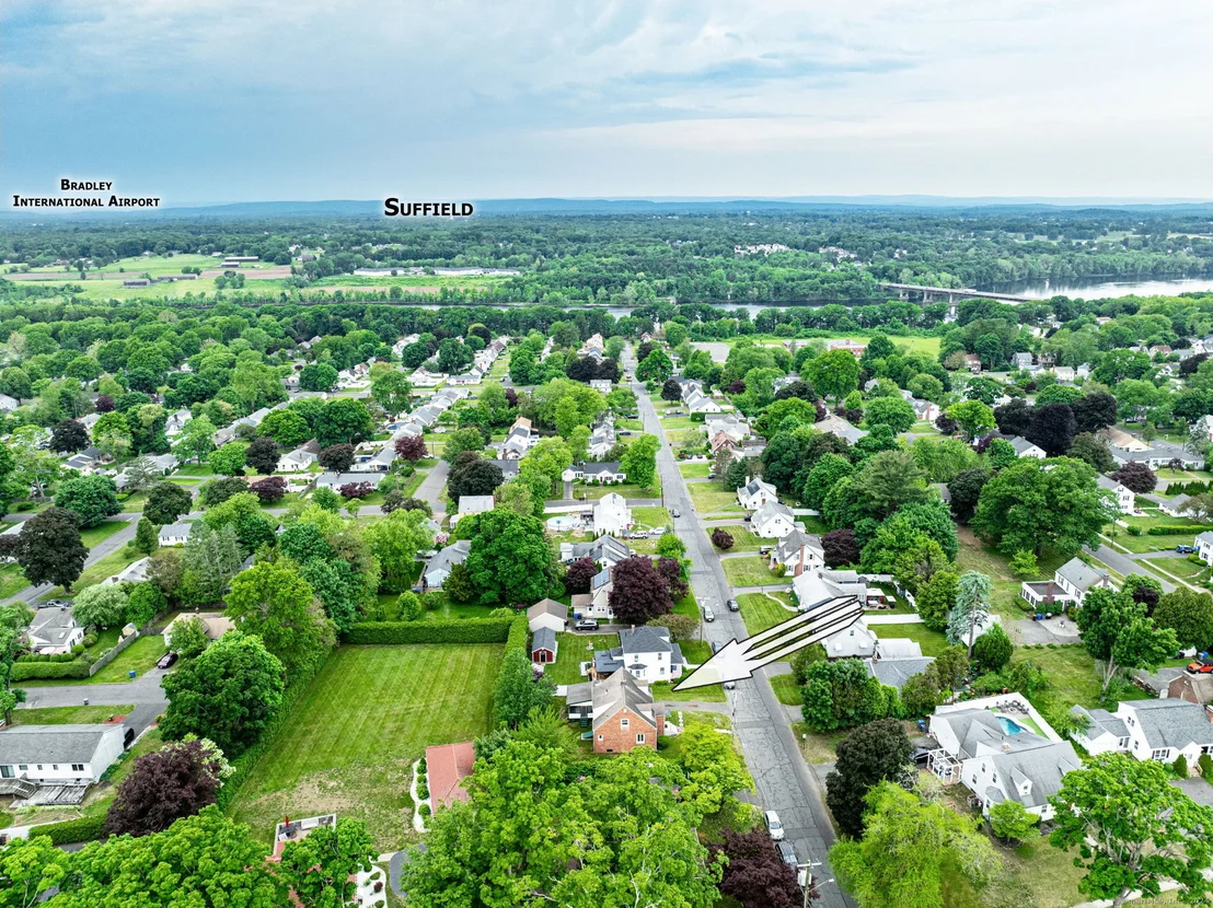 Photo of 1 Spier Avenue
