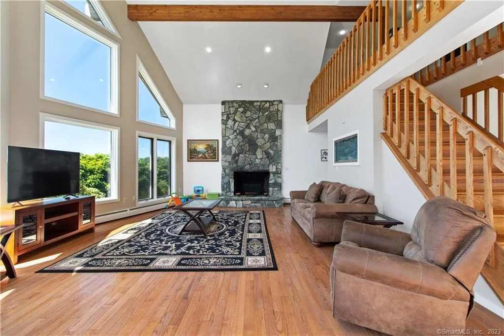 Photo of 19 Greystone Drive