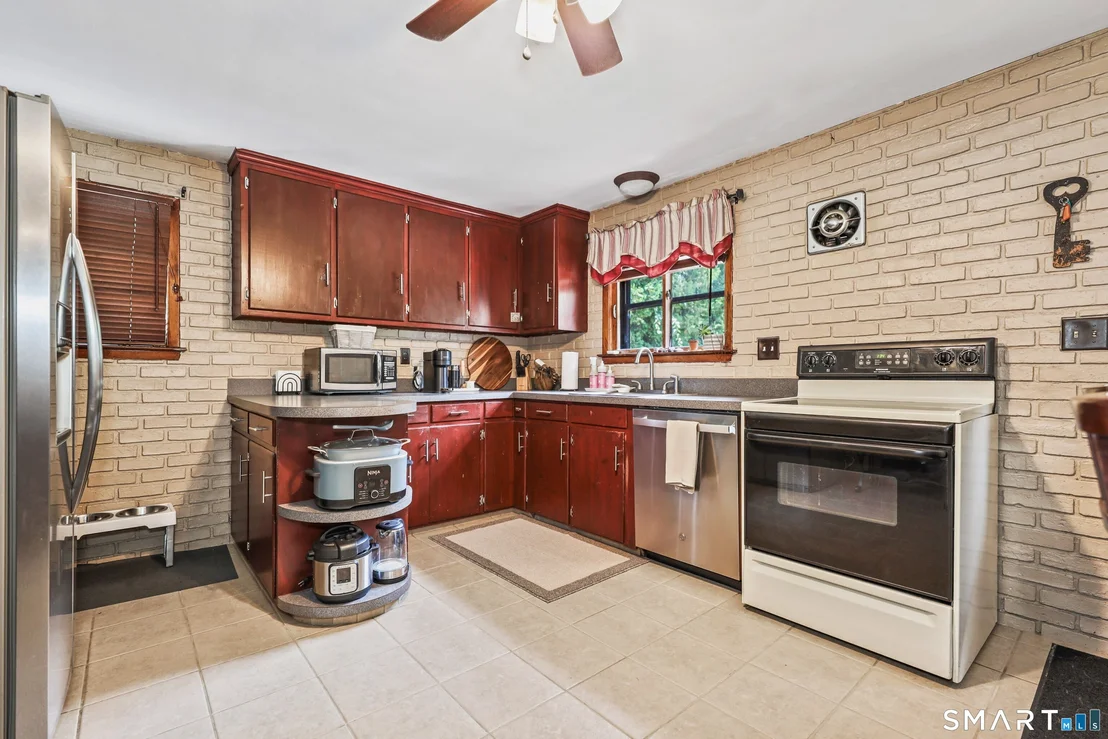 Photo of 73 Orchard Lane