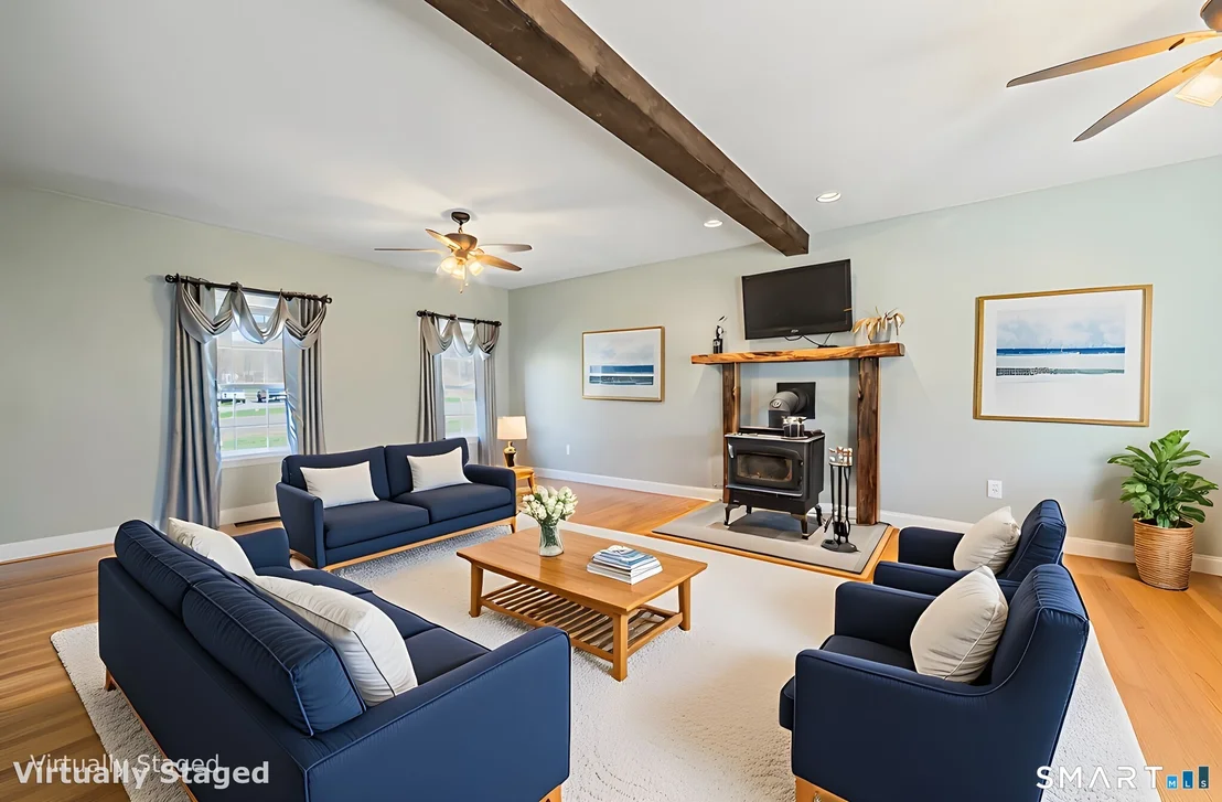 Photo of 18 Oakwood Drive