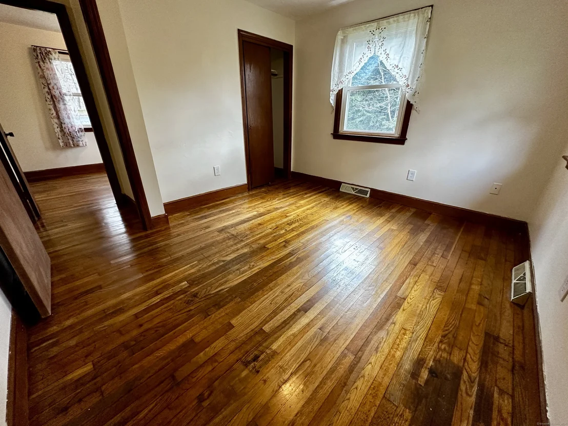 Photo of 7 Arrowhead Drive