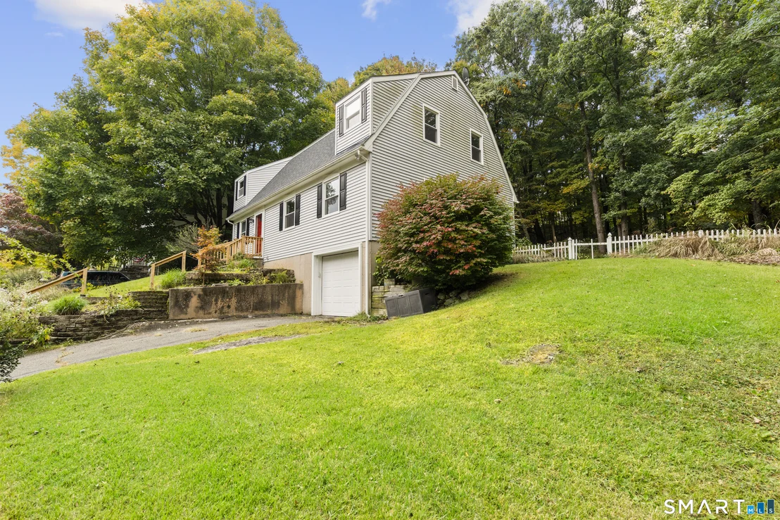 Photo of 138 Red Robin Road