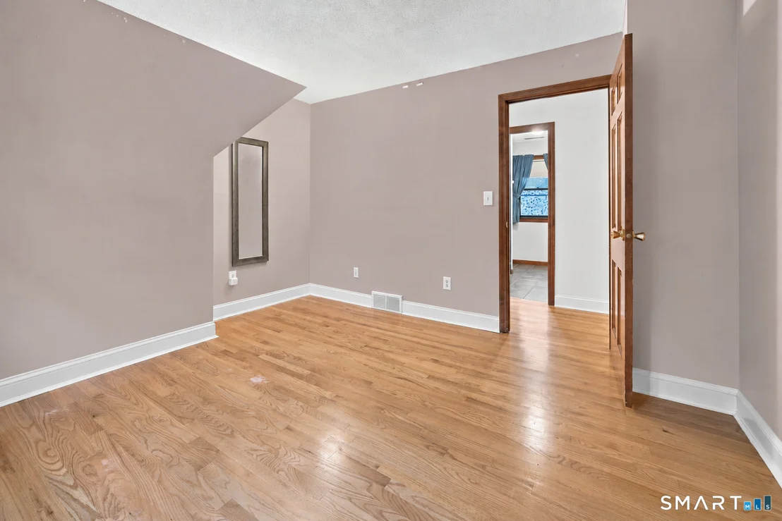 Photo of 163 Juniper Drive