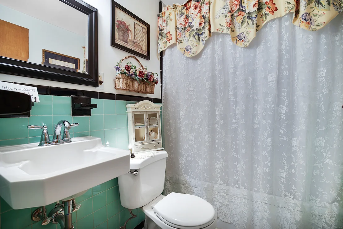 Photo of 12 Laurie Drive
