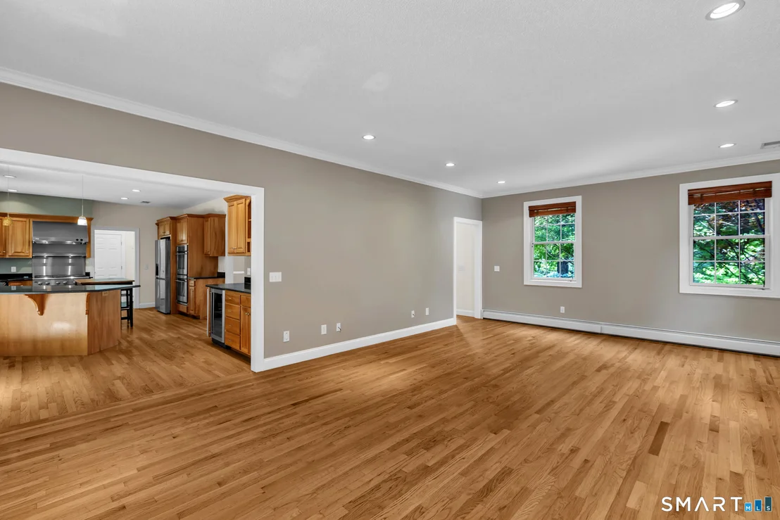 Photo of 6 Azalea Lane