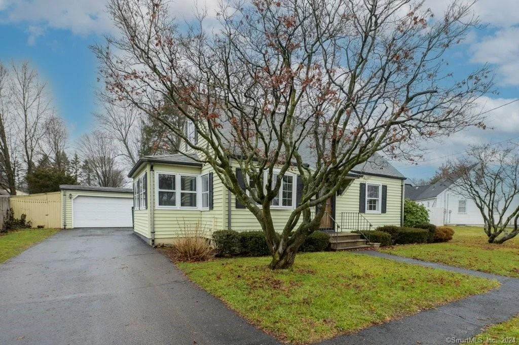 Photo of 13 Surrey Lane