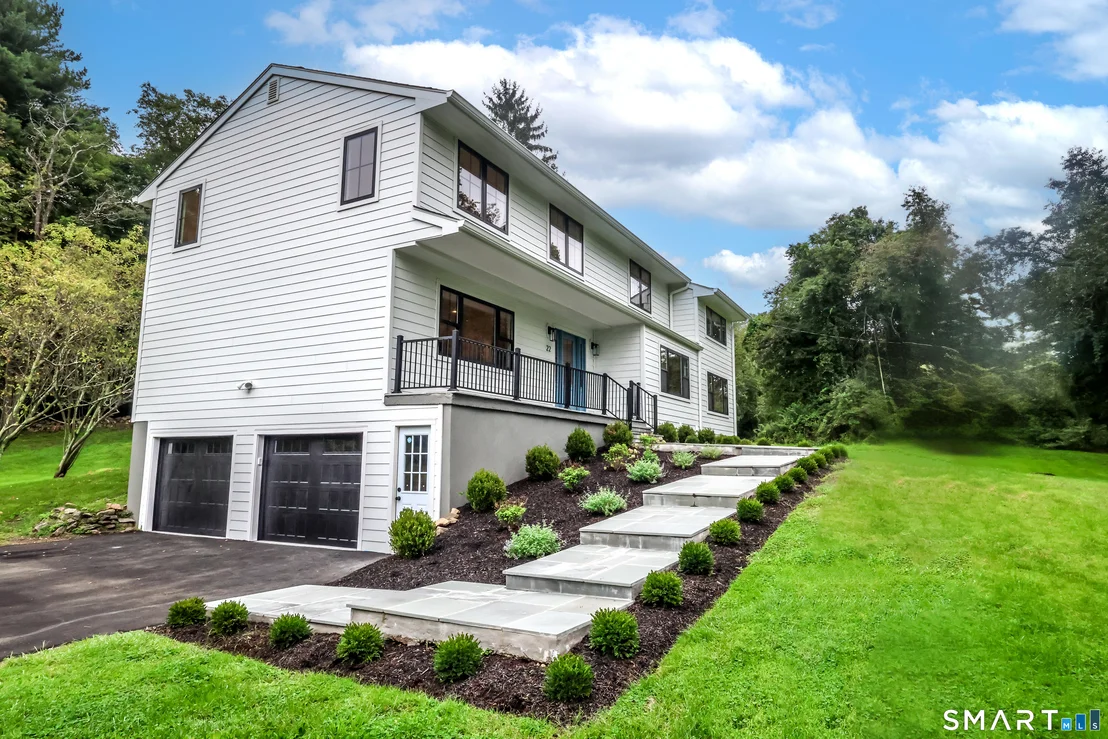Photo of 22 Beaver Brook Road