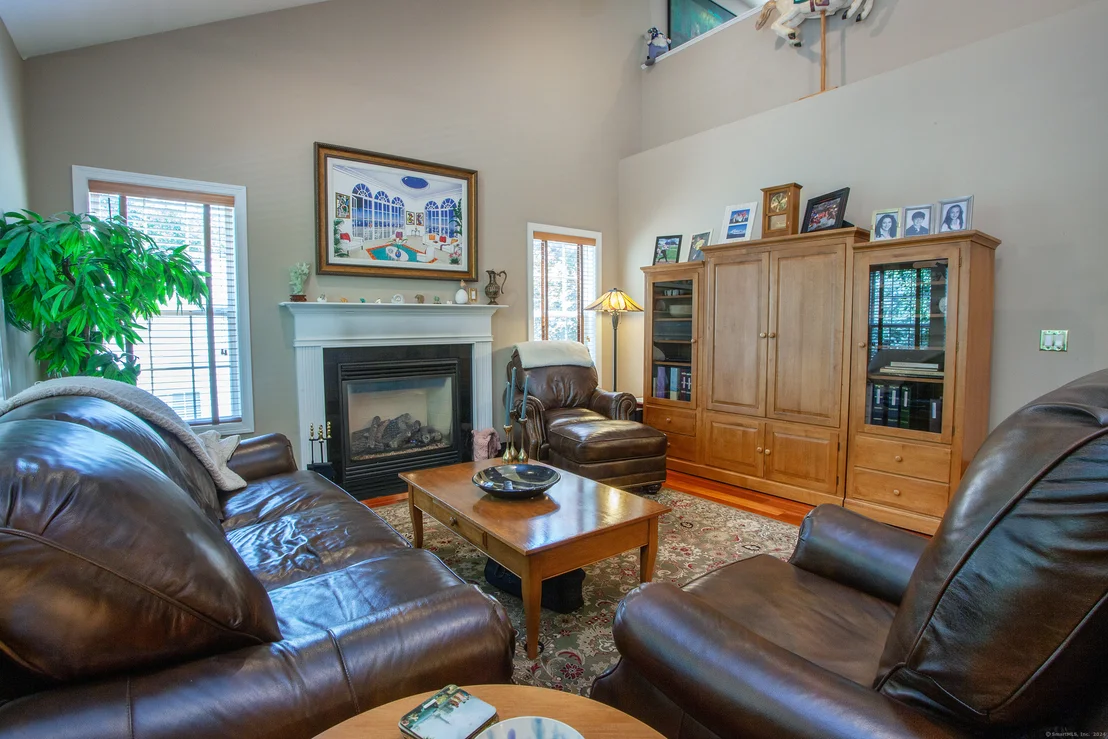 Photo of Unit 9 at 9 Saddle Ridge