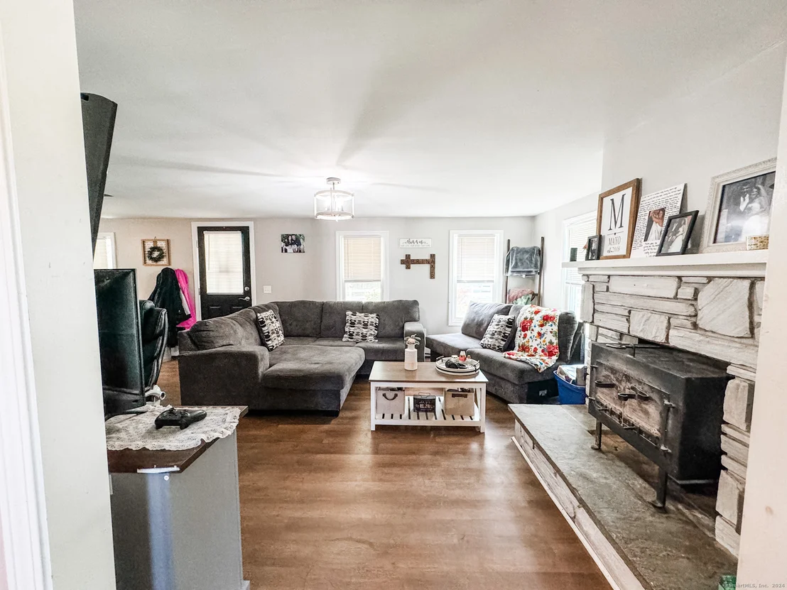 Photo of 492 Bailey Hill Road