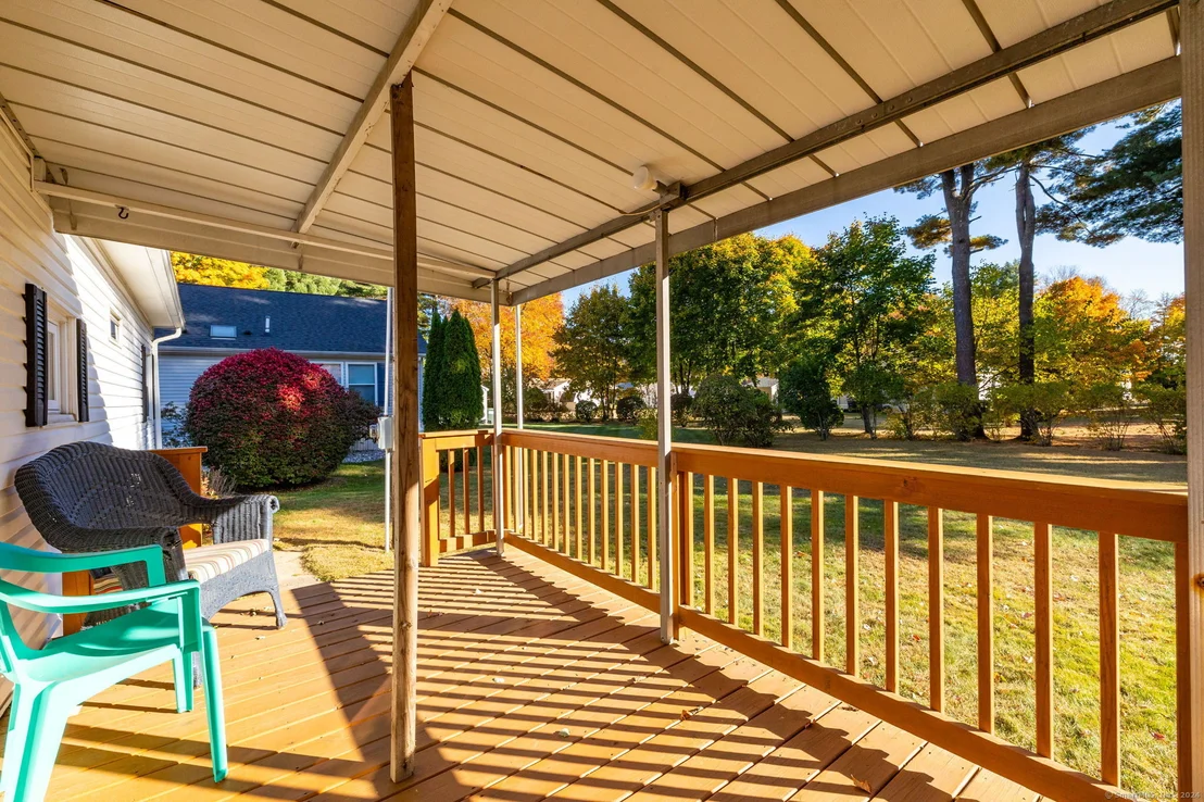 Photo of 6 Red Oak Drive
