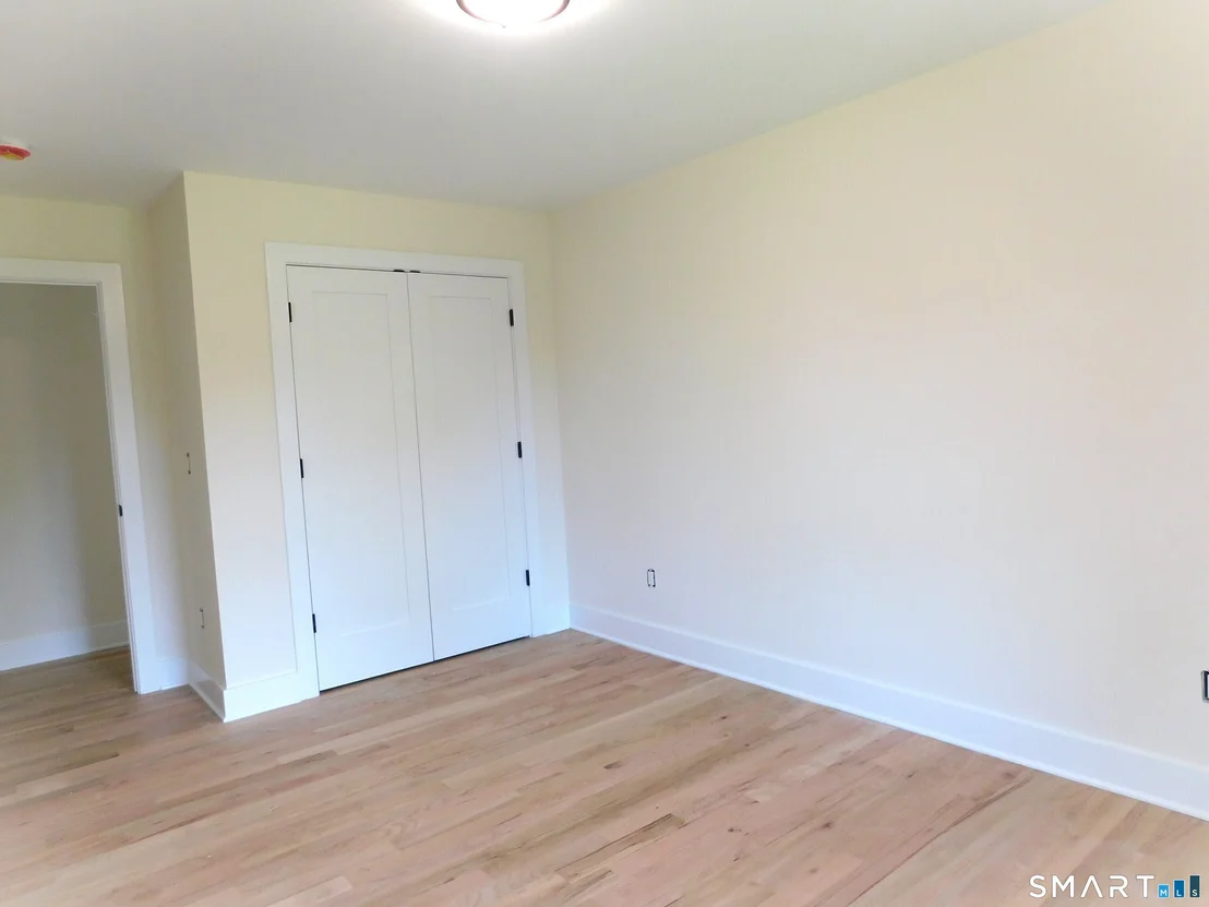 Photo of 60 Mohegan Road