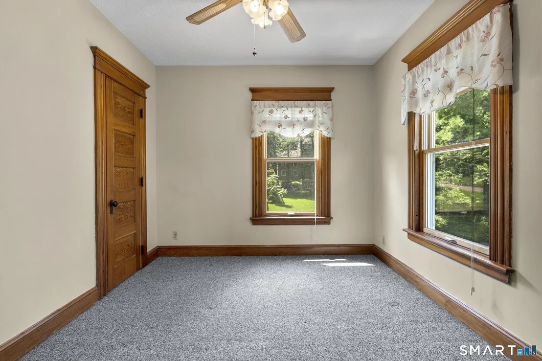 Photo of 169 River Road