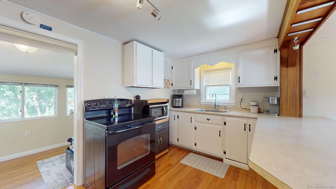 Photo of 14 Mark Twain Drive