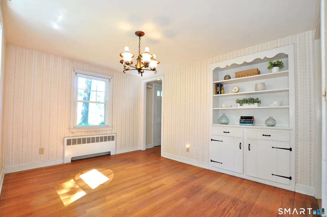 Photo of 5 Robin Road