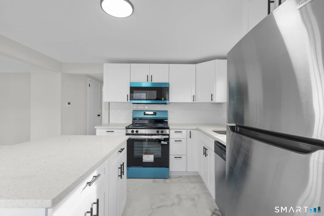 Photo of 21 Russ Road