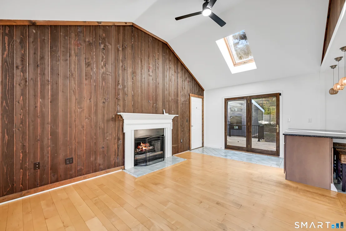 Photo of 37 Valley Drive