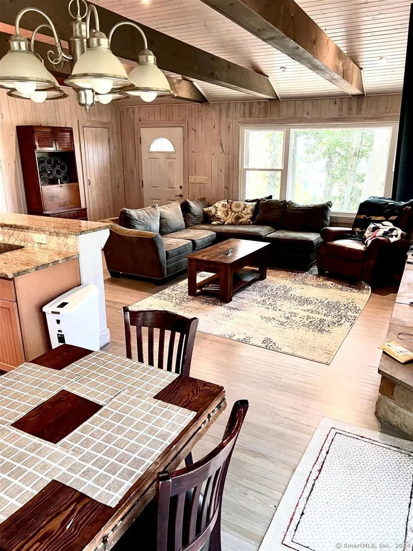 Photo of 7 Ridge Road