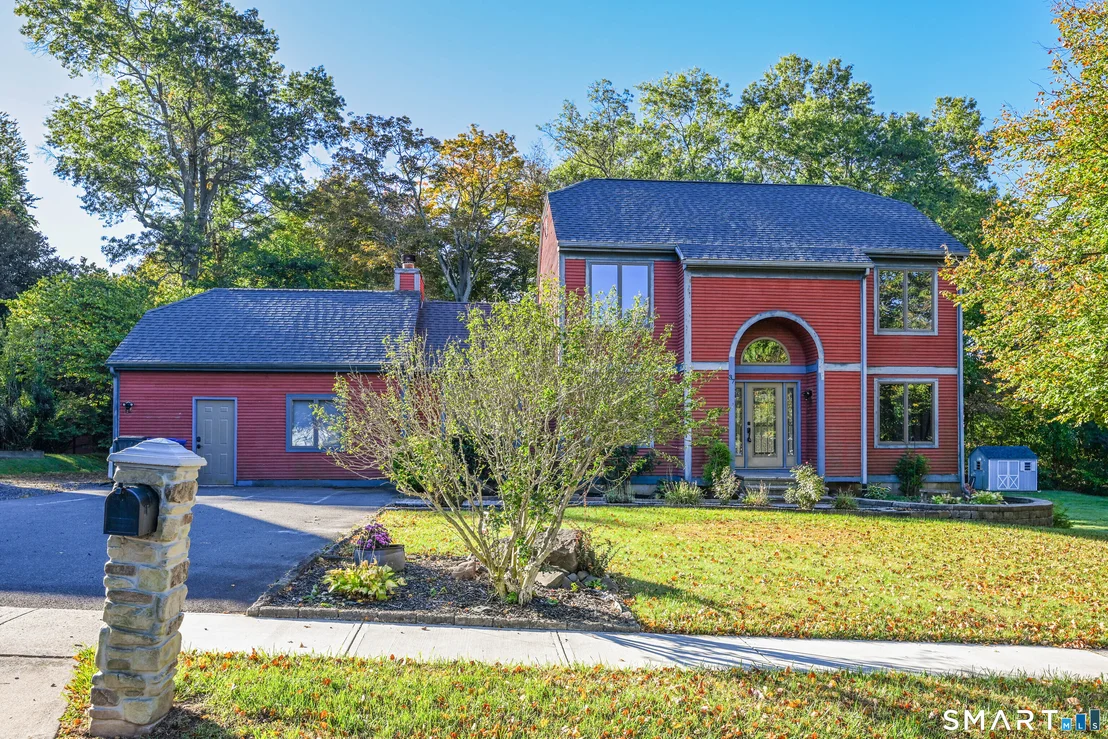 Photo of 37 Valley Drive