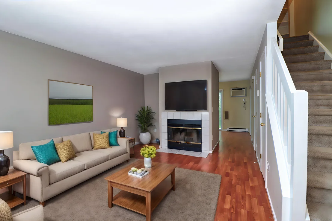 Photo of Unit 102 at 585 Park Road