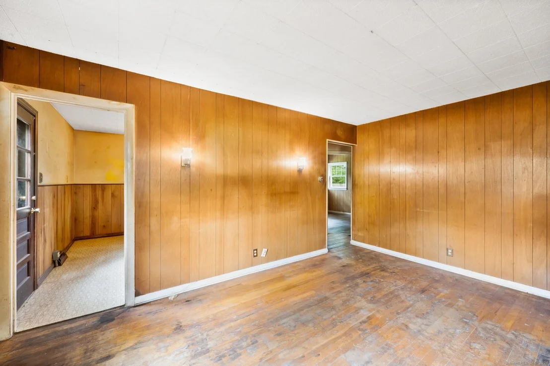 Photo of 141 Deepwood Drive