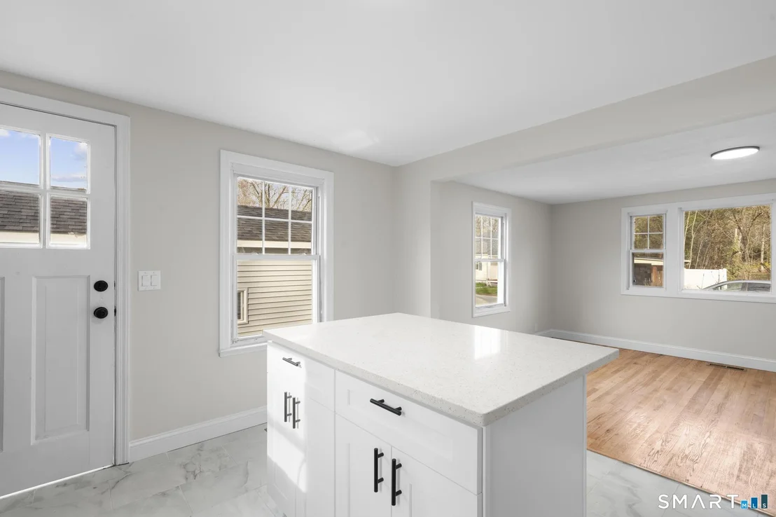 Photo of 21 Russ Road