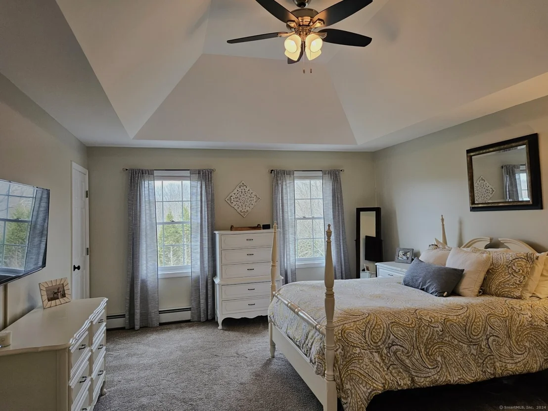 Photo of 28 Heron Hill Road