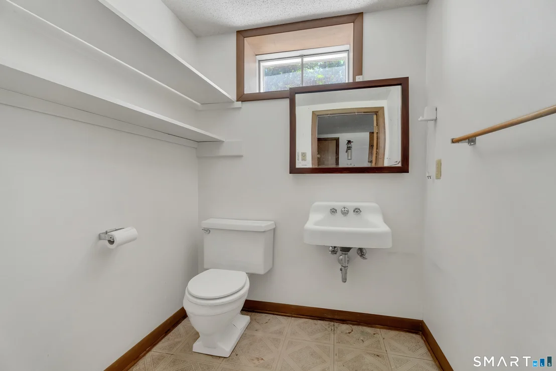 Photo of 25 Obtuse Hill Road