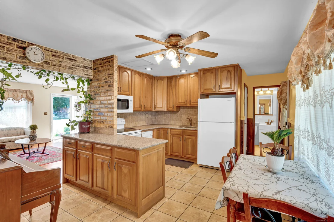 Photo of 8 Sherwood Drive