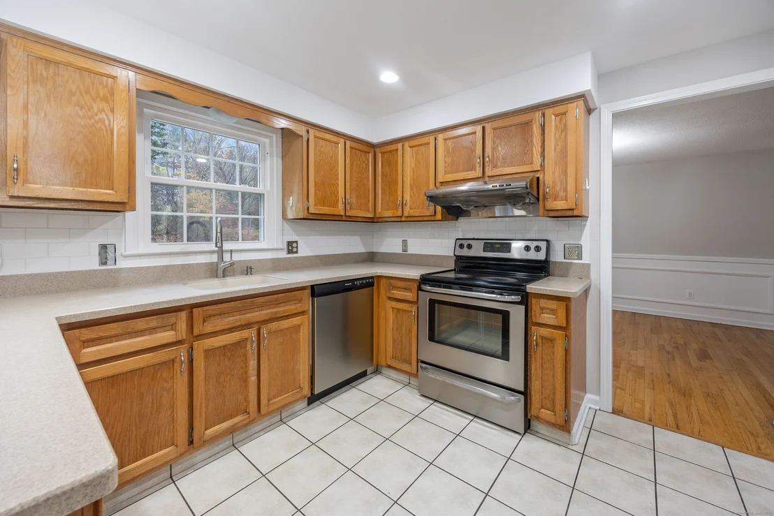 Photo of 28 Newbridge Circle