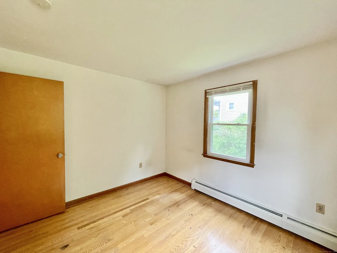 Photo of 25 Marshall Avenue