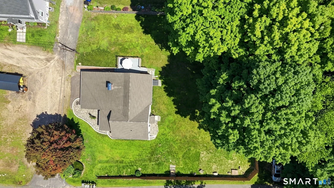 Photo of 75 Shore Road