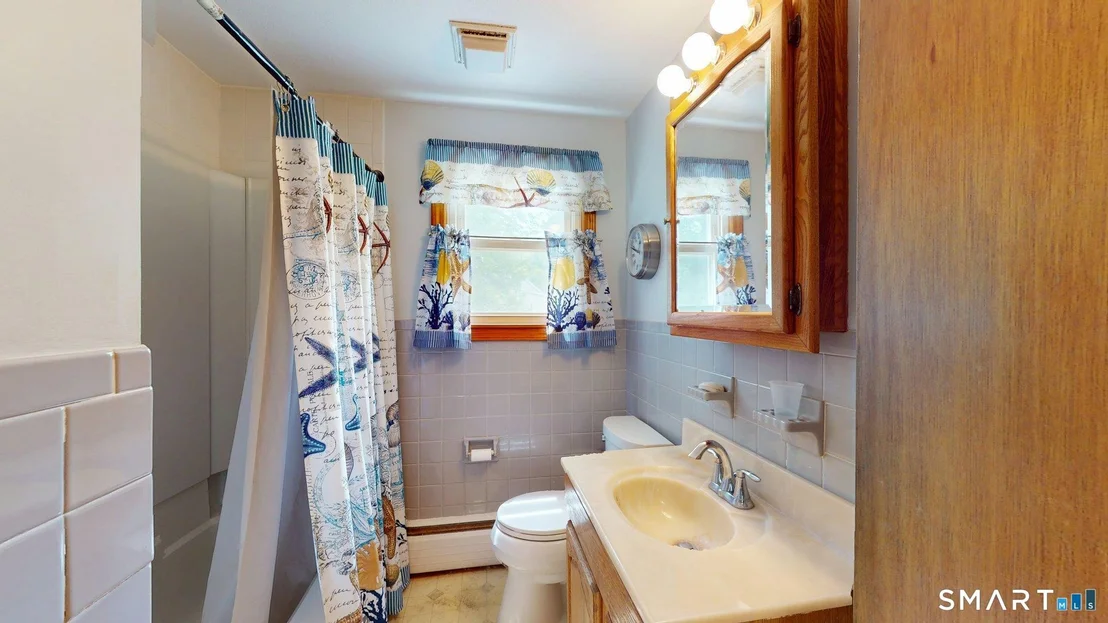 Photo of 5 Pershing Road