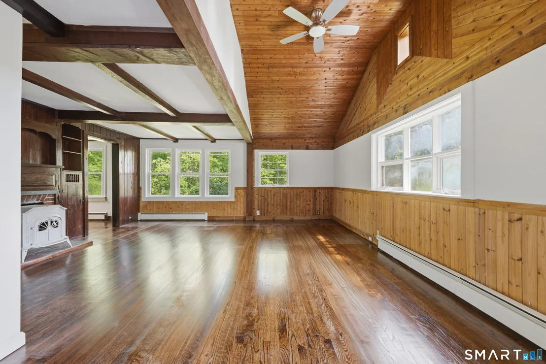 Photo of 222 Spring Road
