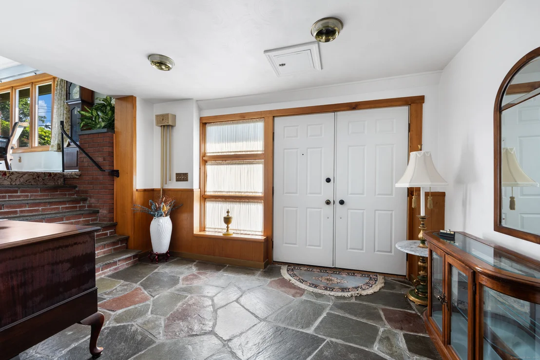Photo of 48 Birchfield Drive