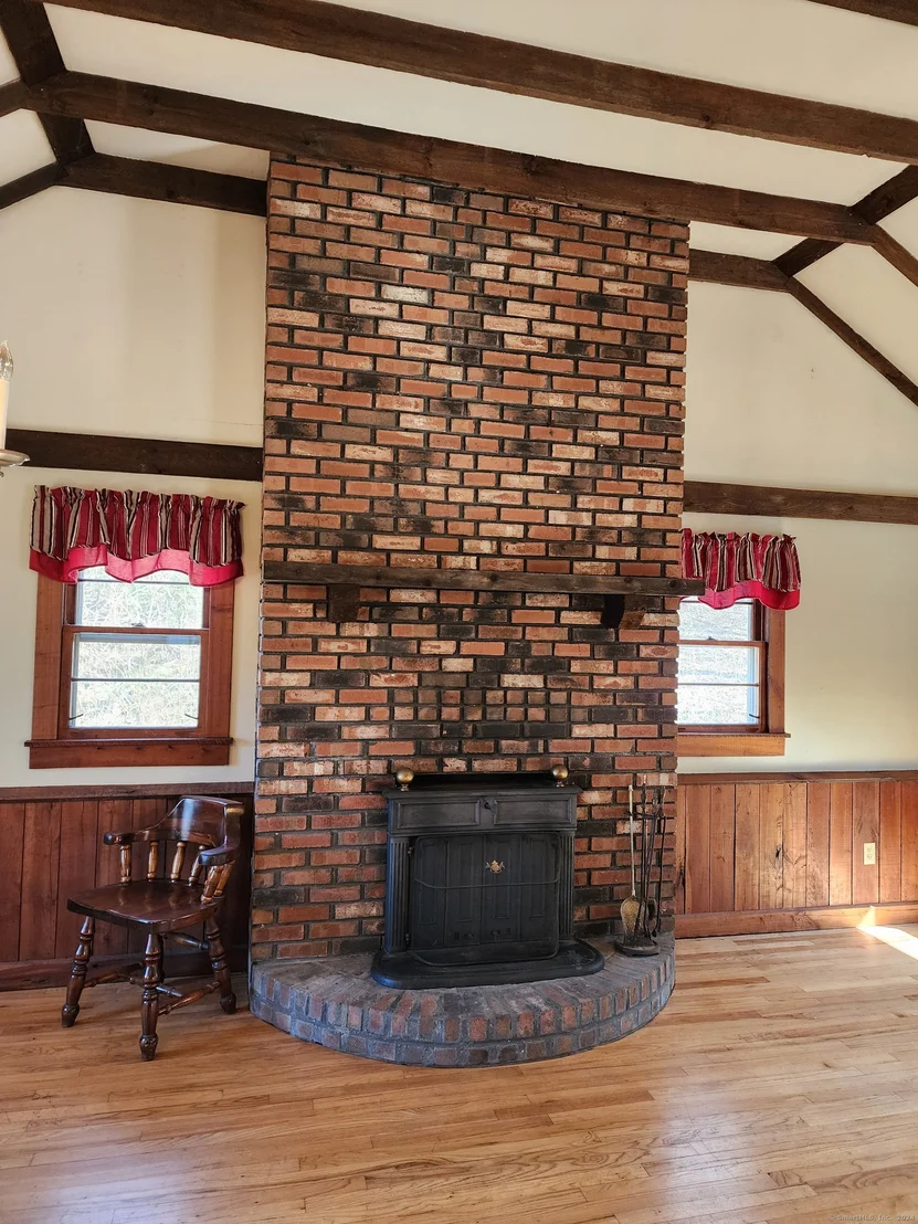 Photo of 153 Bear Rock Road