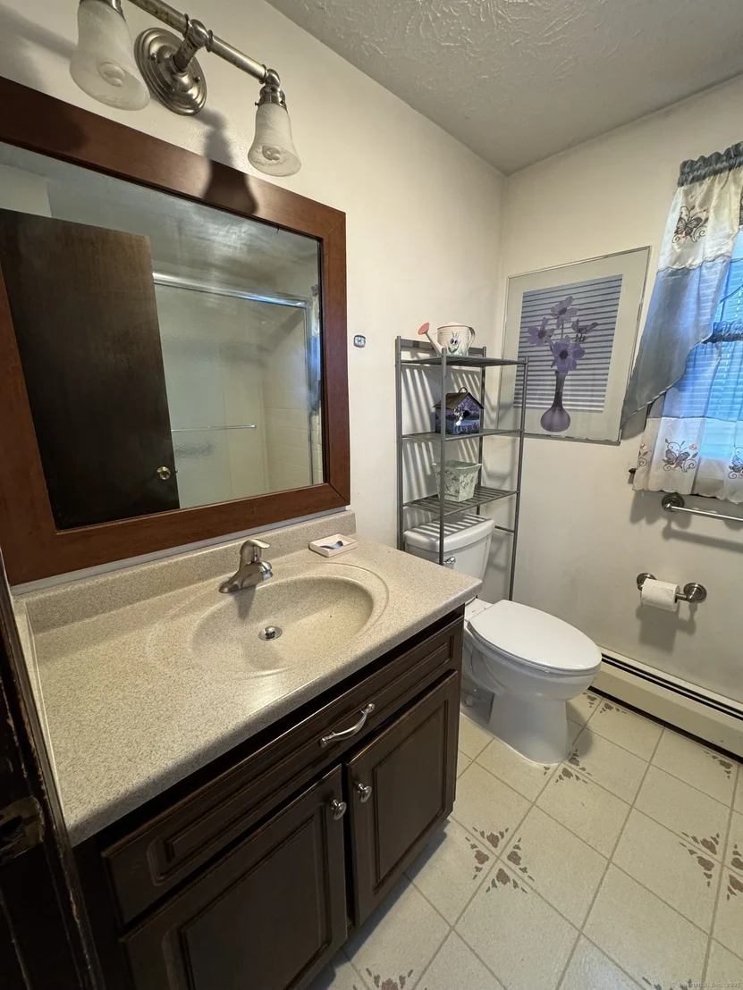 Photo of 67 Royal Oak Circle