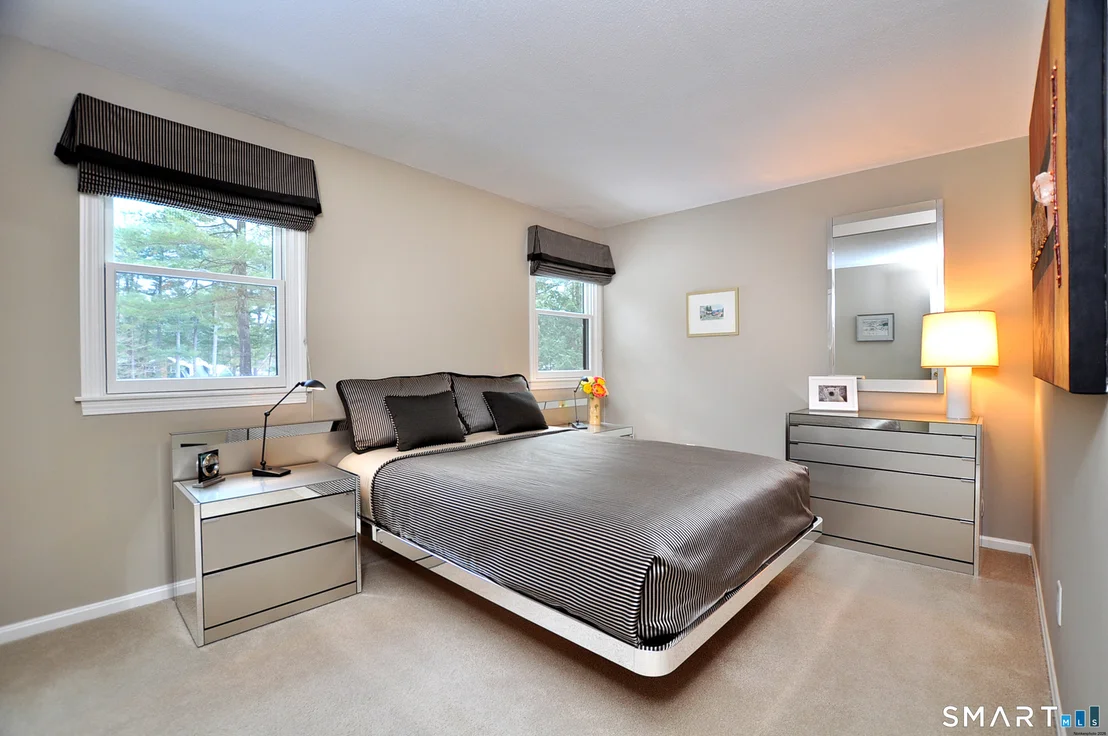 Photo of 15 Winhart Drive