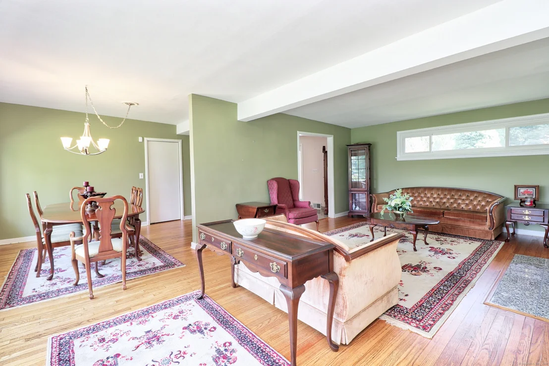 Photo of 215 Allerton Road