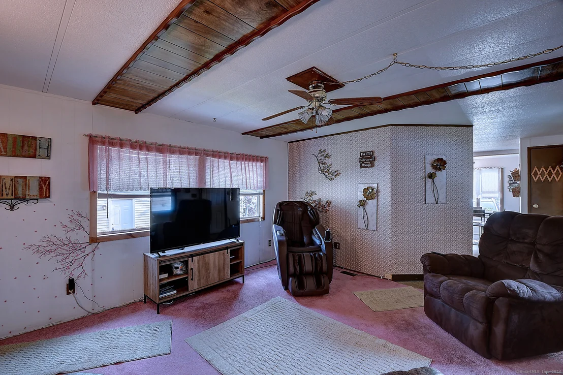 Photo of 22 Thunderbird Drive