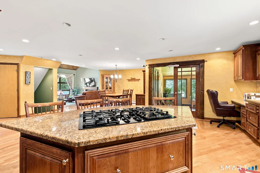 Photo of 170 Bushy Hill Road
