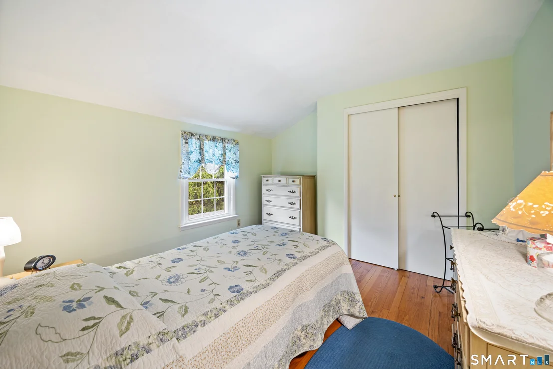 Photo of 230 Wallingford Road