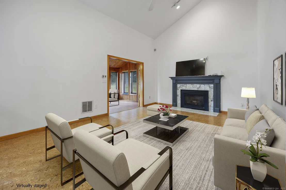 Photo of 405 Neill Drive