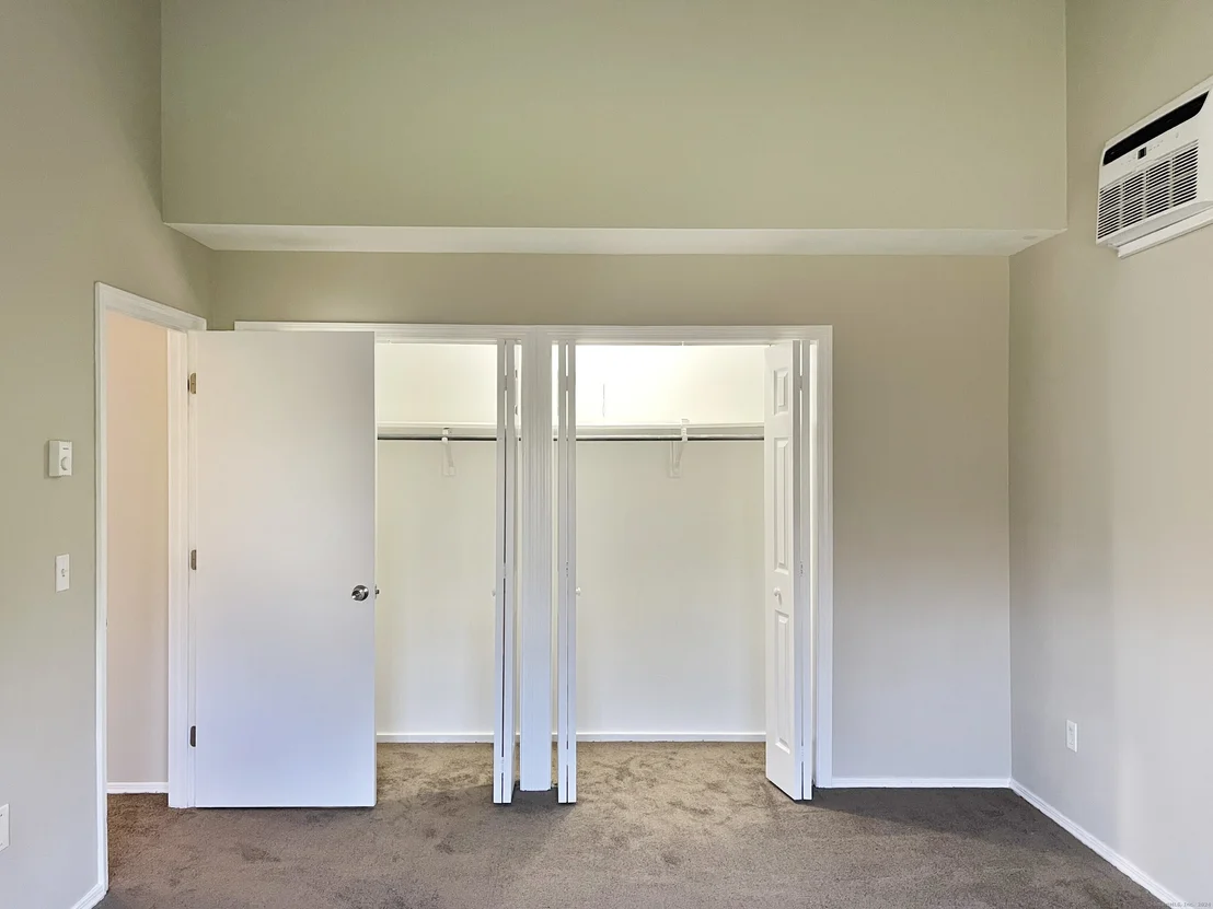 Photo of 54 Village Circle