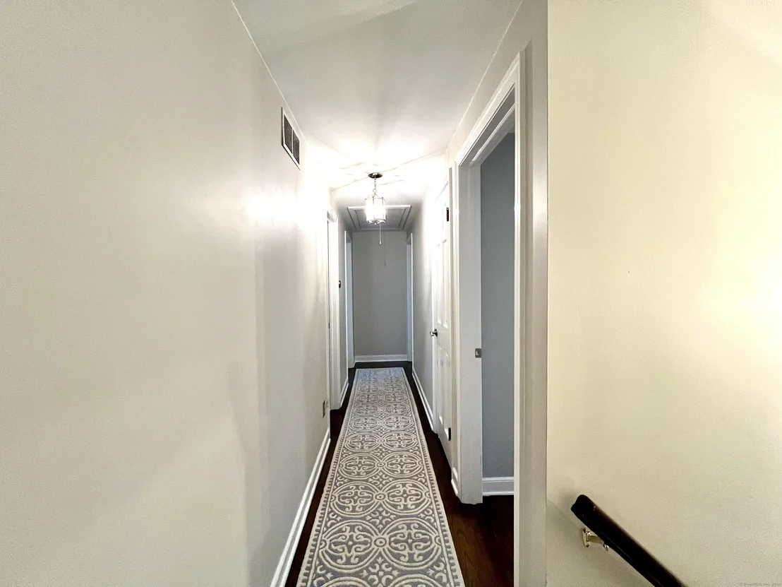 Photo of 320 Westport Road