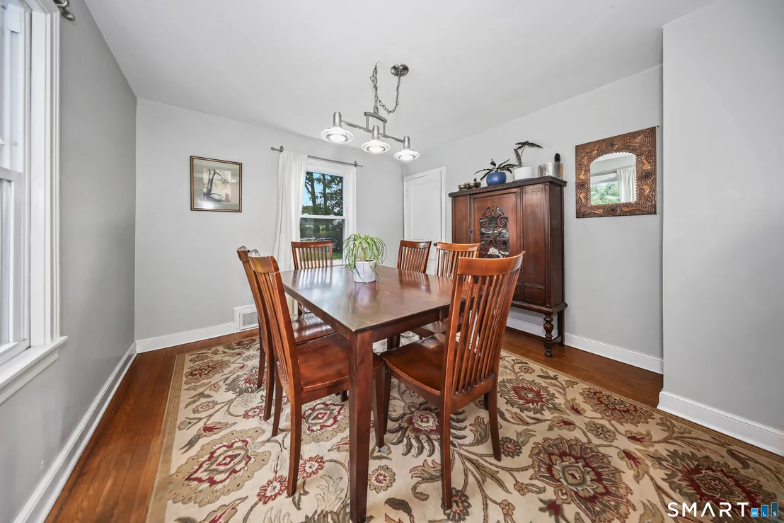 Photo of 124 Blackberry Hill Road