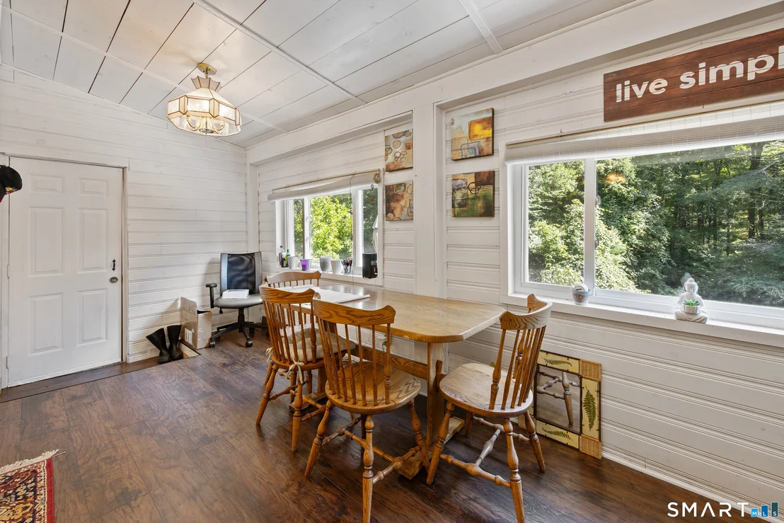 Photo of 573 Litchfield Road