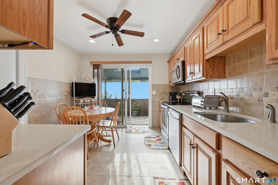 Photo of 2 Ken Oaks Drive