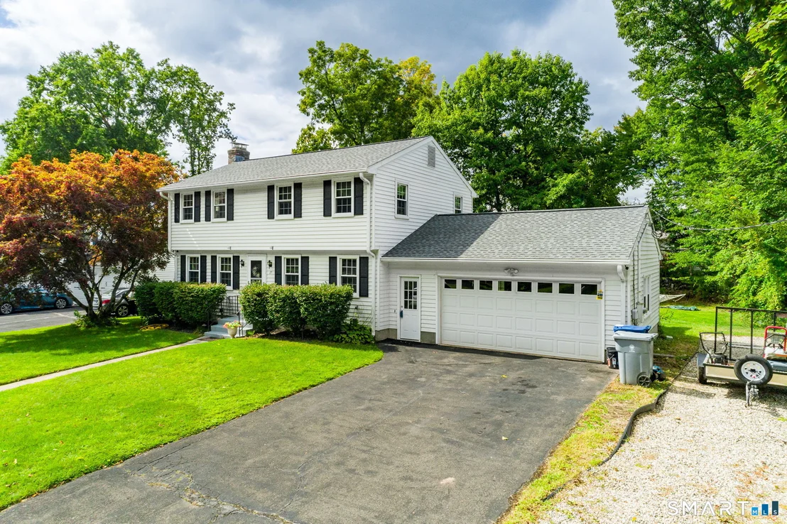 Photo of 17 Pequot Road