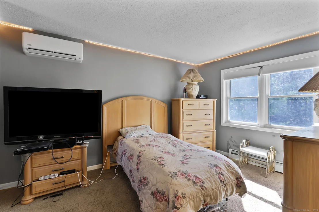 Photo of 202 Upper Valley Road