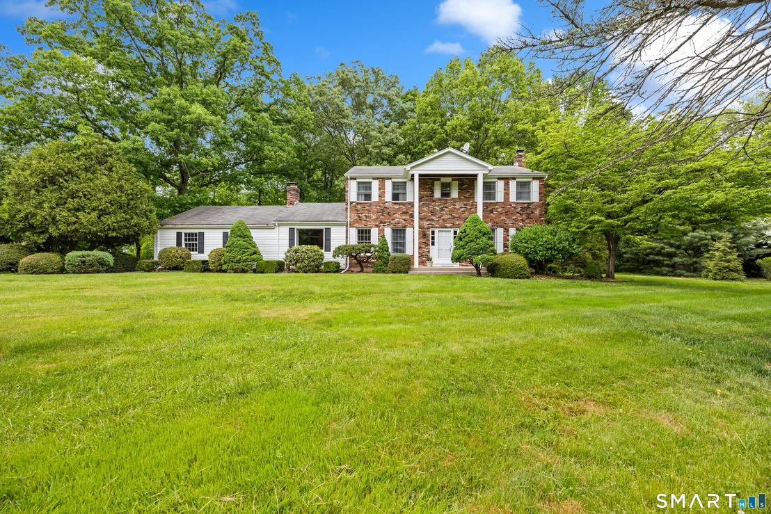 Photo of 620 Riverside Drive